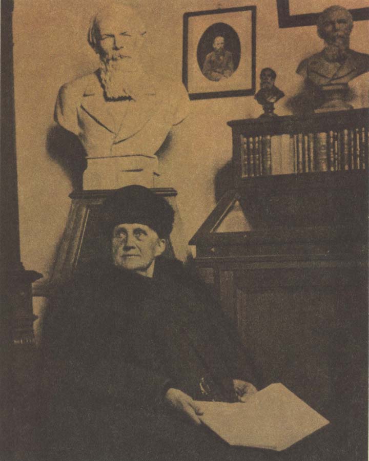 dostojevskijs andra hustru anna i dostojevskijrmmet i histeriska museet moskva